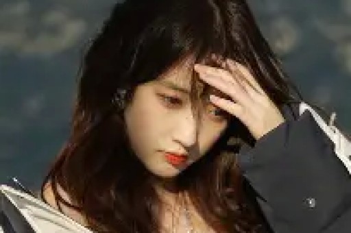 日本星二代被曝家暴前女友拽头发将女方脸撞向窗户！还曾性骚扰同剧组大牌女星！