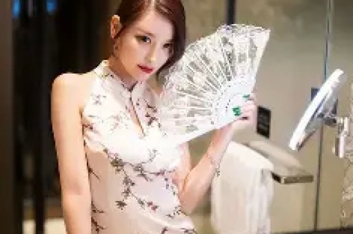 “娱圈败类”：频频出轨、家暴老婆央视点名批评！被封杀2年后乞讨卖惨？